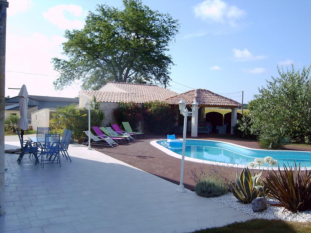 L'Oasis Bed & Breakfast Port-dʼEnvaux Eksteriør bilde